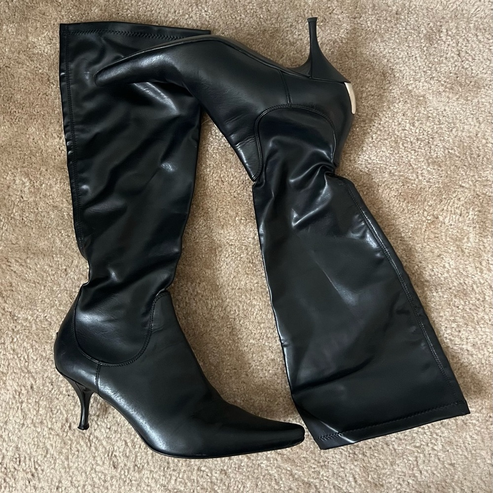 Donald J Pliner Boots, size 10, Made in Italy